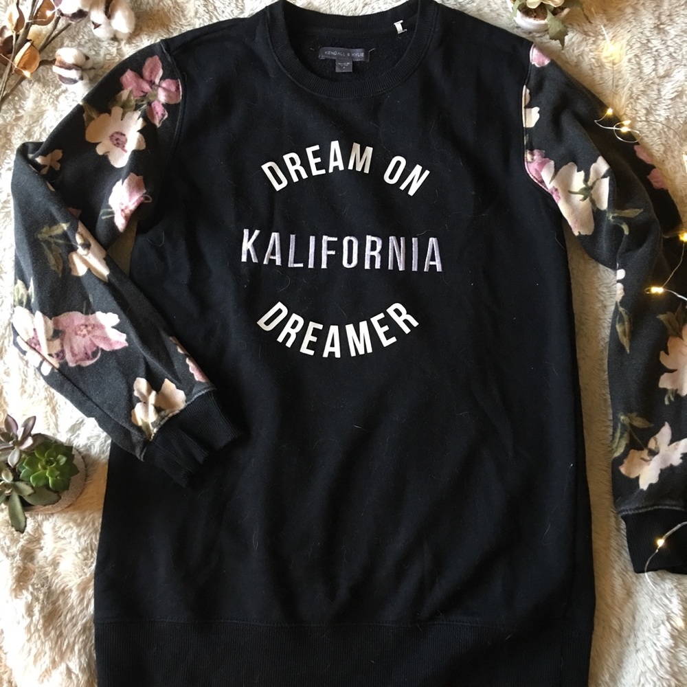 Floral sleeve jumper